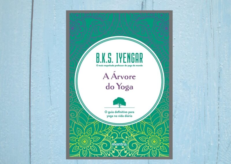 capa de um livro verde com fundo azul